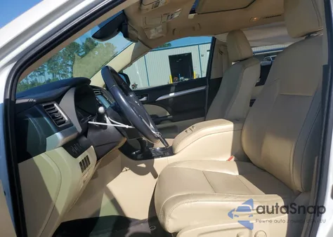 2018 Toyota Highlander Se из США, поврежденный, VIN 5TDKZRFHXJS546528
